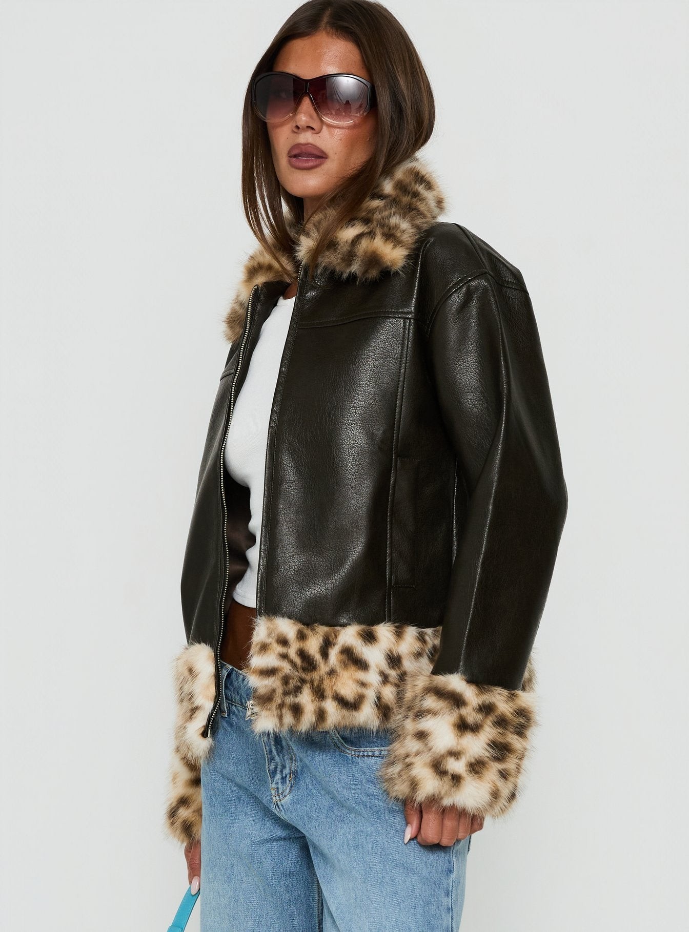 Stevvie Faux Fur Collared Jacket Black / Leopard view 4